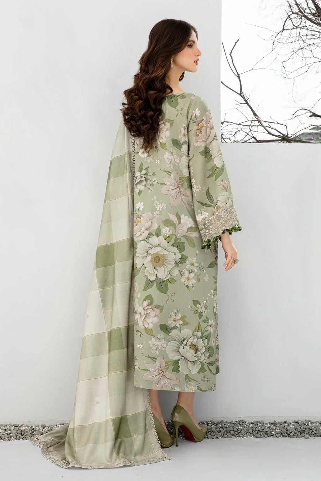 3PC LAWN PRINTED SHIRT WITH LAWN PRINTED DUAPTTA AND TROUSER-4001